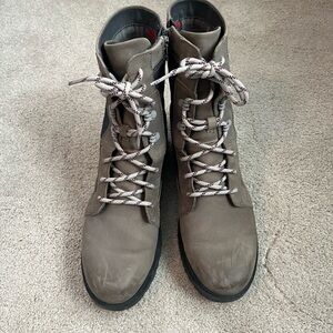 Sorel Emilie II Gray Lace-Up Boots